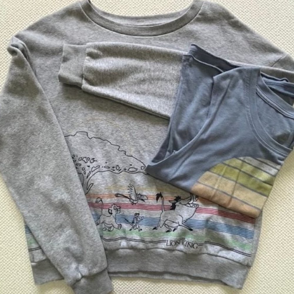 Disney Lion King SET Blue Tank Top & Gray Sweatshirt - Size M - Crewneck